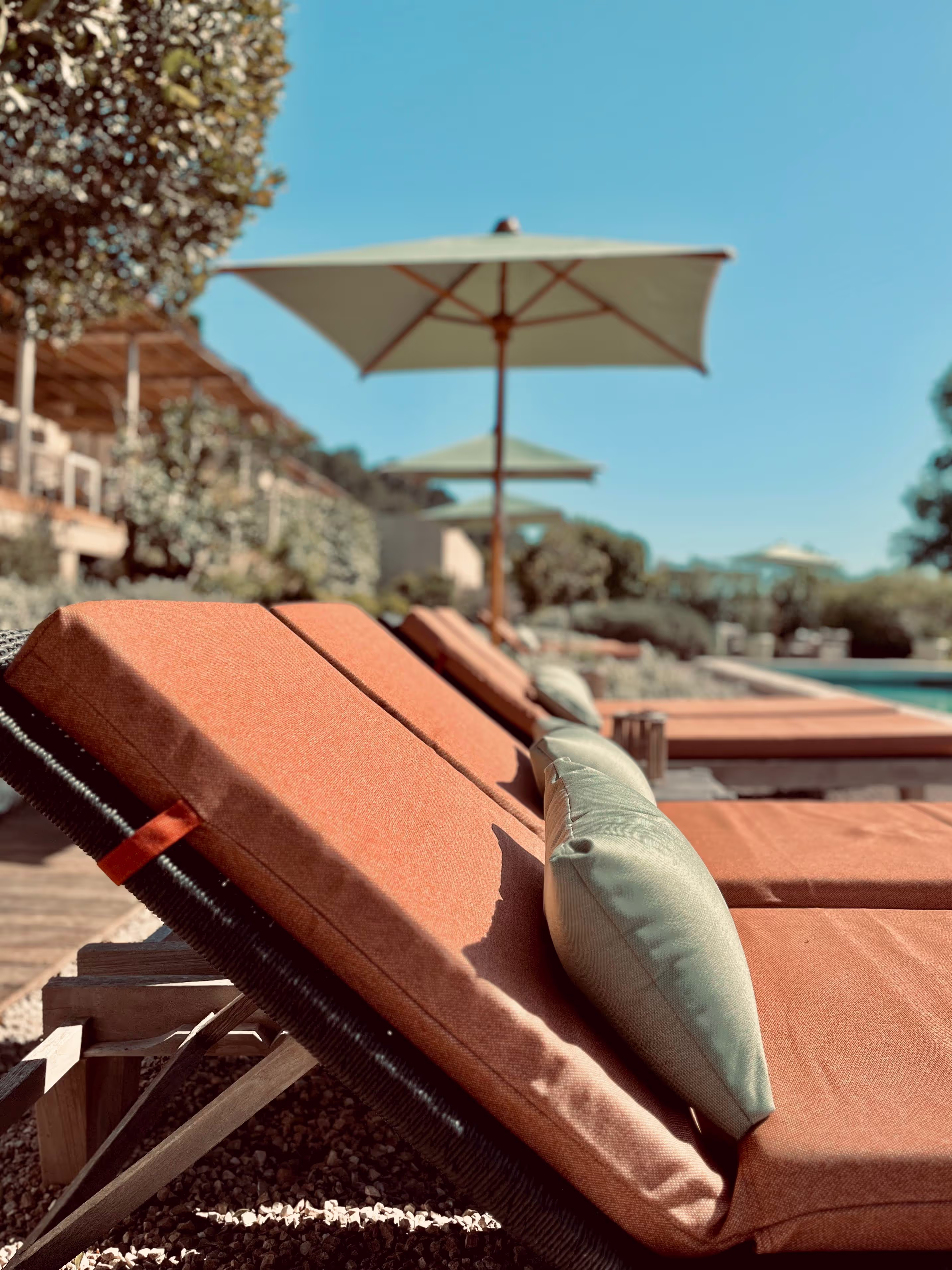 Jardins et vue sur la vallée à Toile Blanche, Saint-Paul de Vence