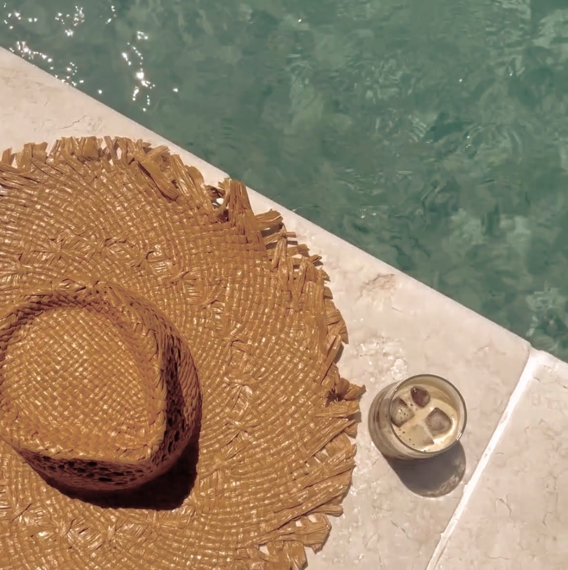 Ombre et Lumière : 14h00 à la piscine sud