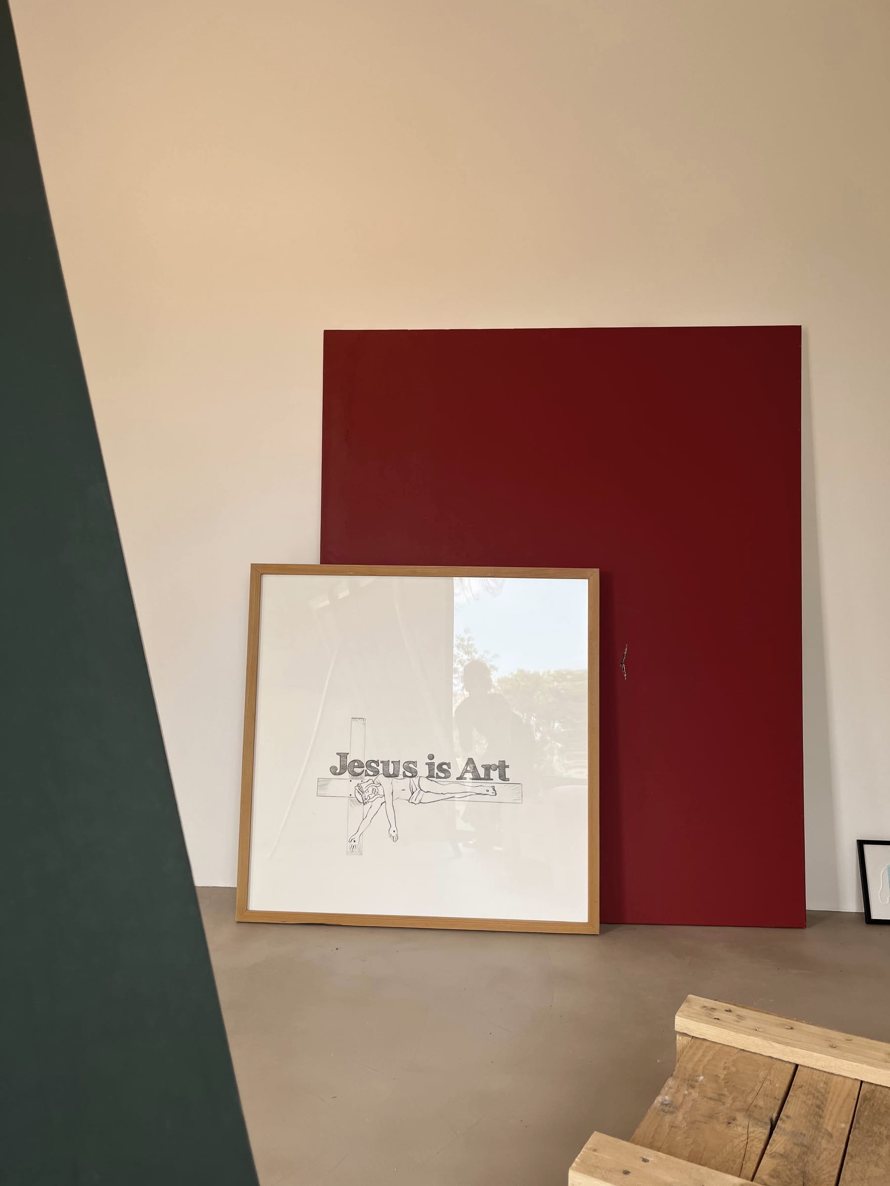 Paysage méditerranéen et sculpture contemporaine à Toile Blanche